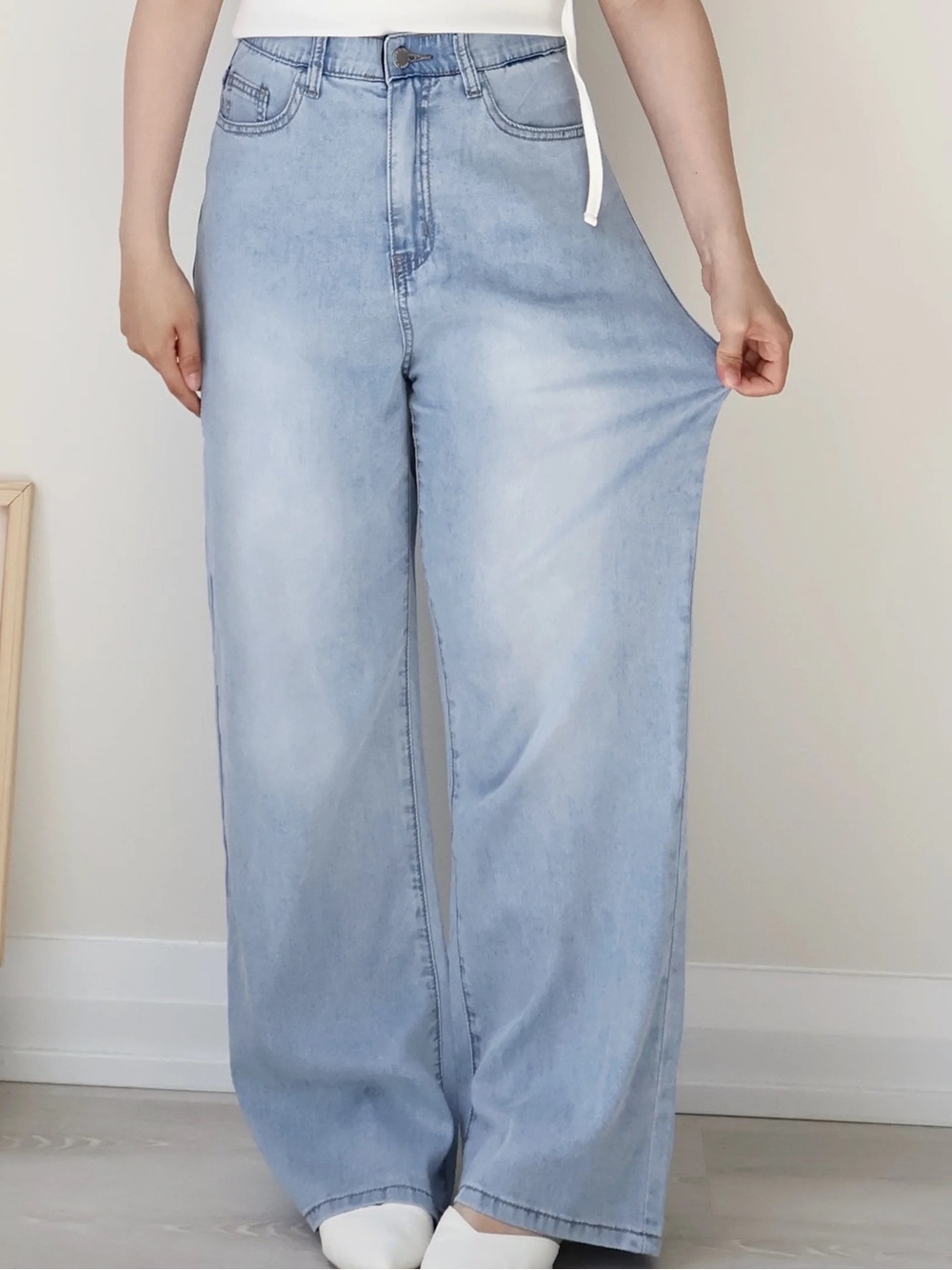 High-Rise Light Blue Cool-Feeling Tencel Wide-Leg Denim Pants